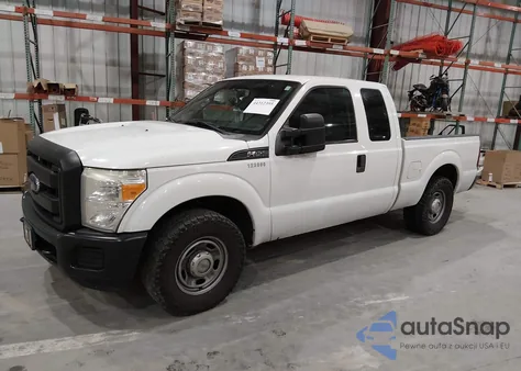 2013 Ford F-250 Xl z USA, uszkodzony, nr VIN 1FT7X2A60DEA56683
